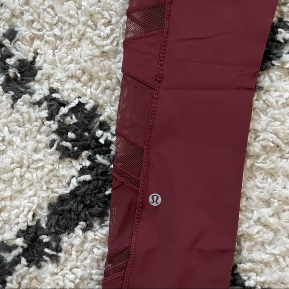 Lululemon Speed Up Tight *Mesh 28" - Picture 8 of 10